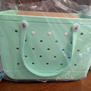 New Bogg bag LARGE Mint chip